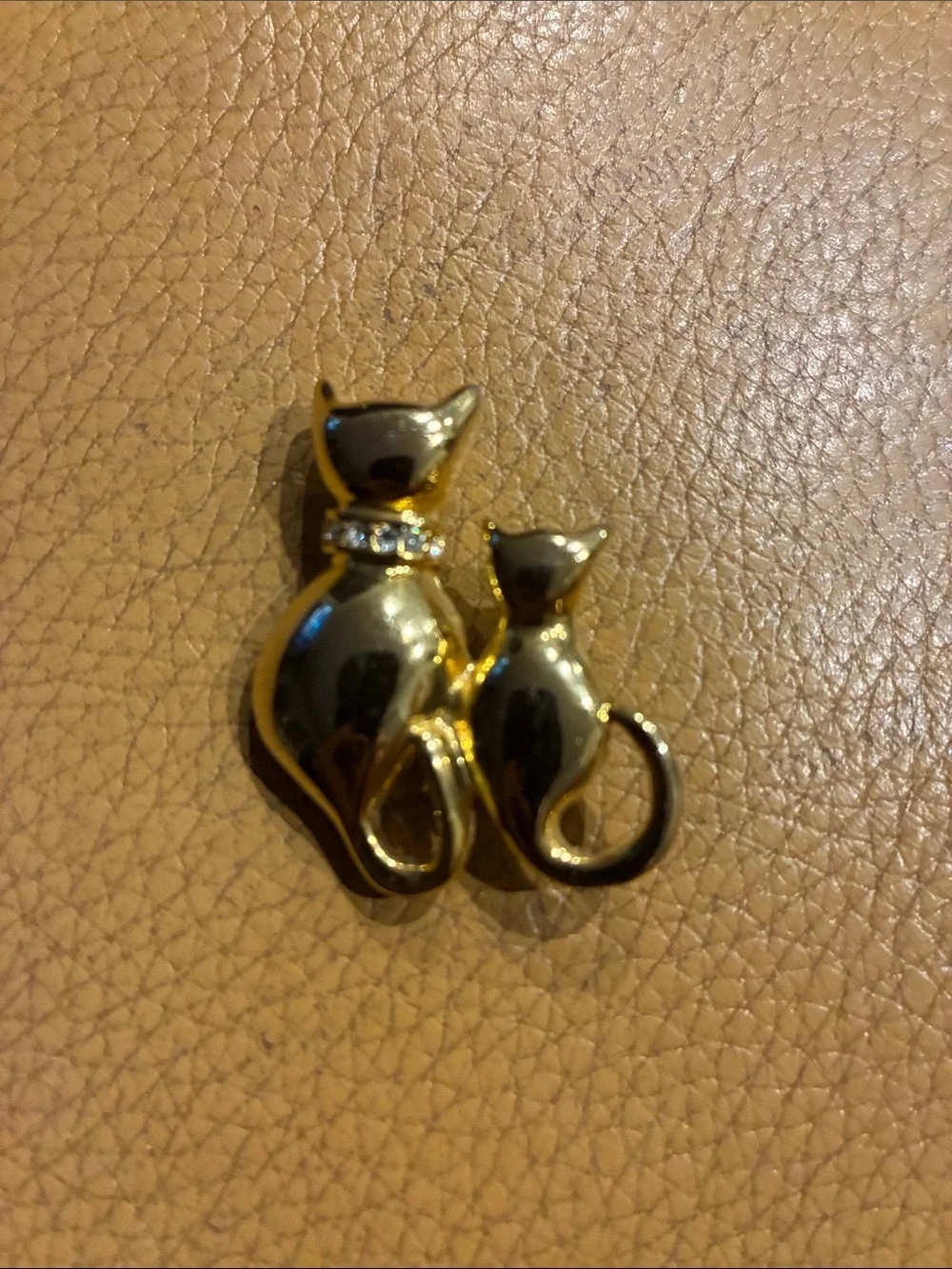 Vintage Couture Brooch White Rhinestone Gold Tone Cats Two Kitties  Side X Side